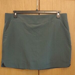 +SZ Green Skort SZ XXL By 32°Cool